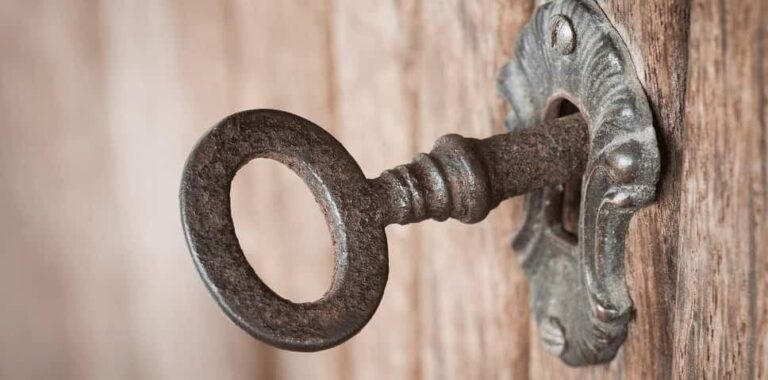 FAQ team-building escape game et murder party, un outil au service de votre management et de la performance de votre équipe